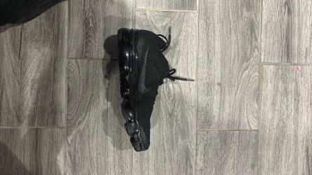 Nike vapormax size 8.5