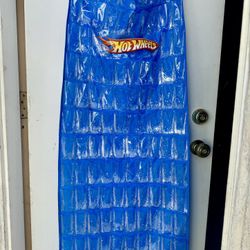 Hot Wheels Cases 120 Cars 