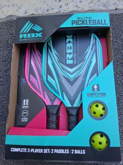NEW RBX ELITE PICKLEBALL SET OF 2 WOODEN PADDLES,  2 BALLS,  MESH BAG