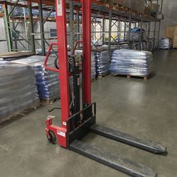 Manual Forklift Dayton 4VME1