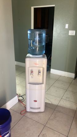 Water dispenser