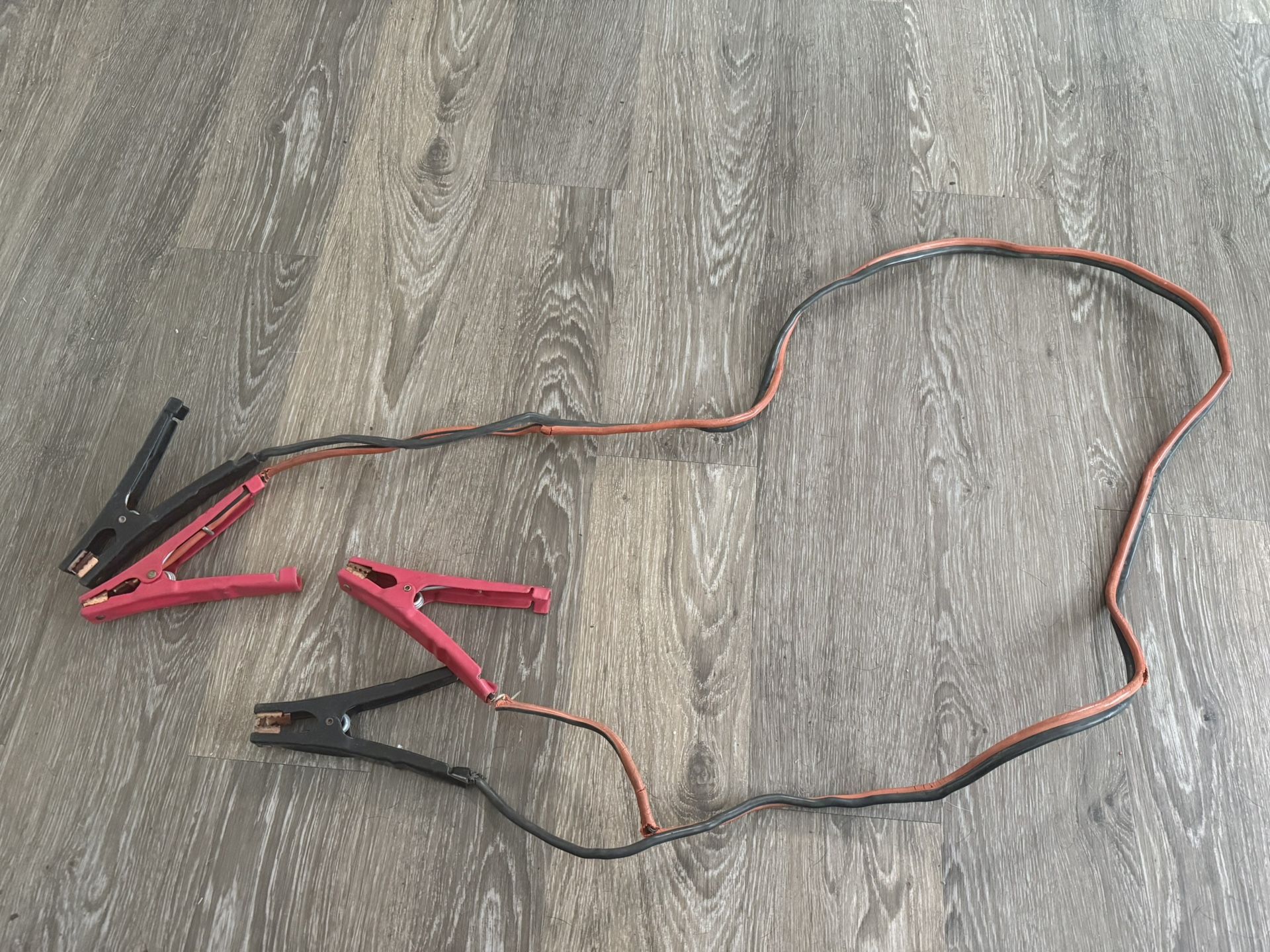 Jumper Cables Clamp for Charging and Testing Car Battery Charger