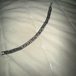 6in 7mm Silver Cuban Bracelet Worn