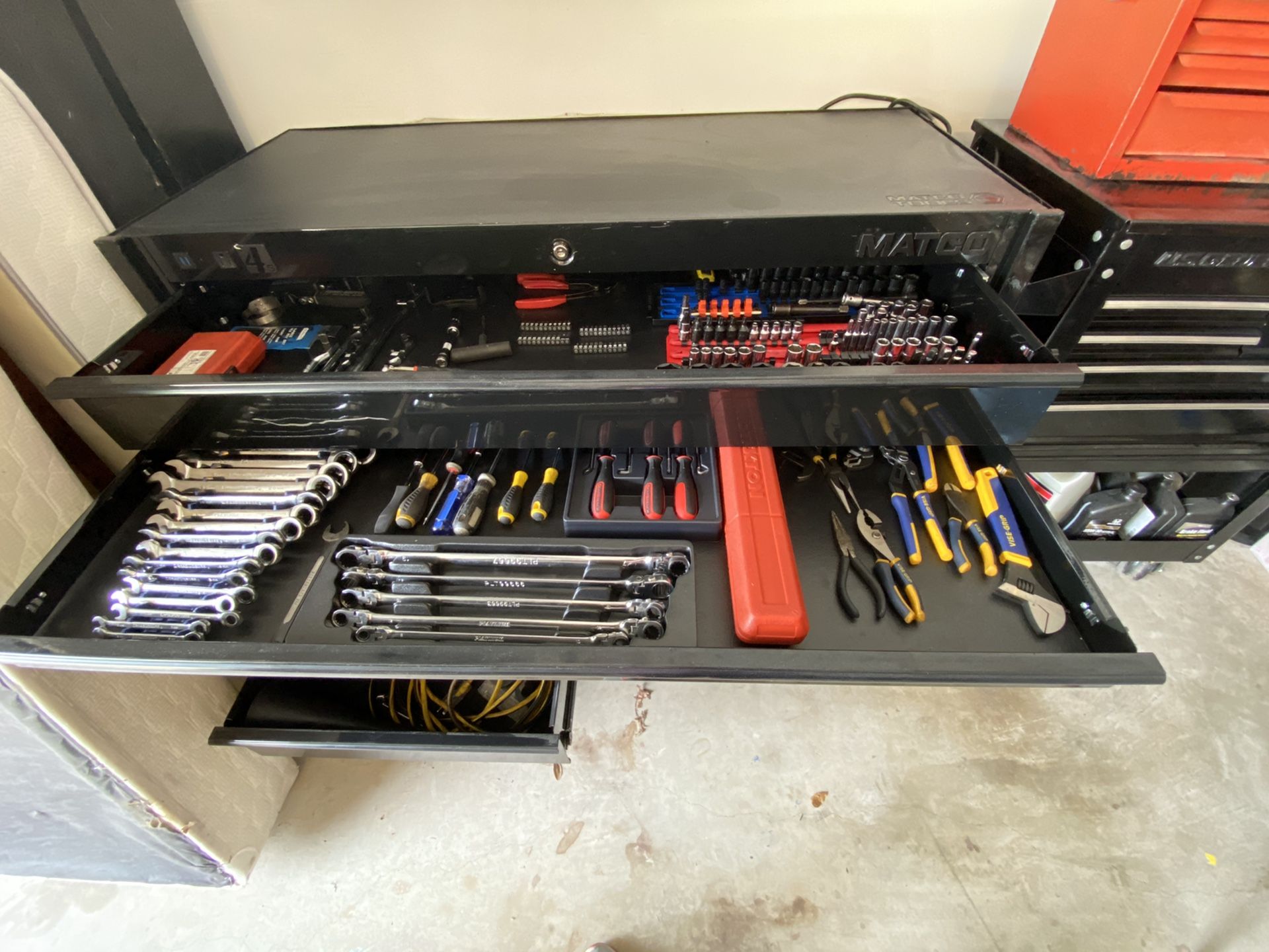 SUPER CHEAP!!! MATCO 4S Double Bay 25” Toolbox for Sale in Lewisville
