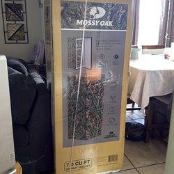 Mossy oak Upright Freezer