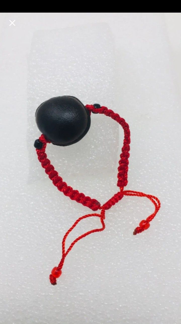 Baby bracelet “Ojo de Venado” Red String Adjustable. “Deer Eye” for Protection.