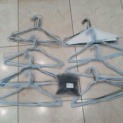 160 Wire Hangers Plus 100 Hook Extenders
