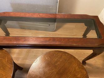 Coffee Table + 2 Stands