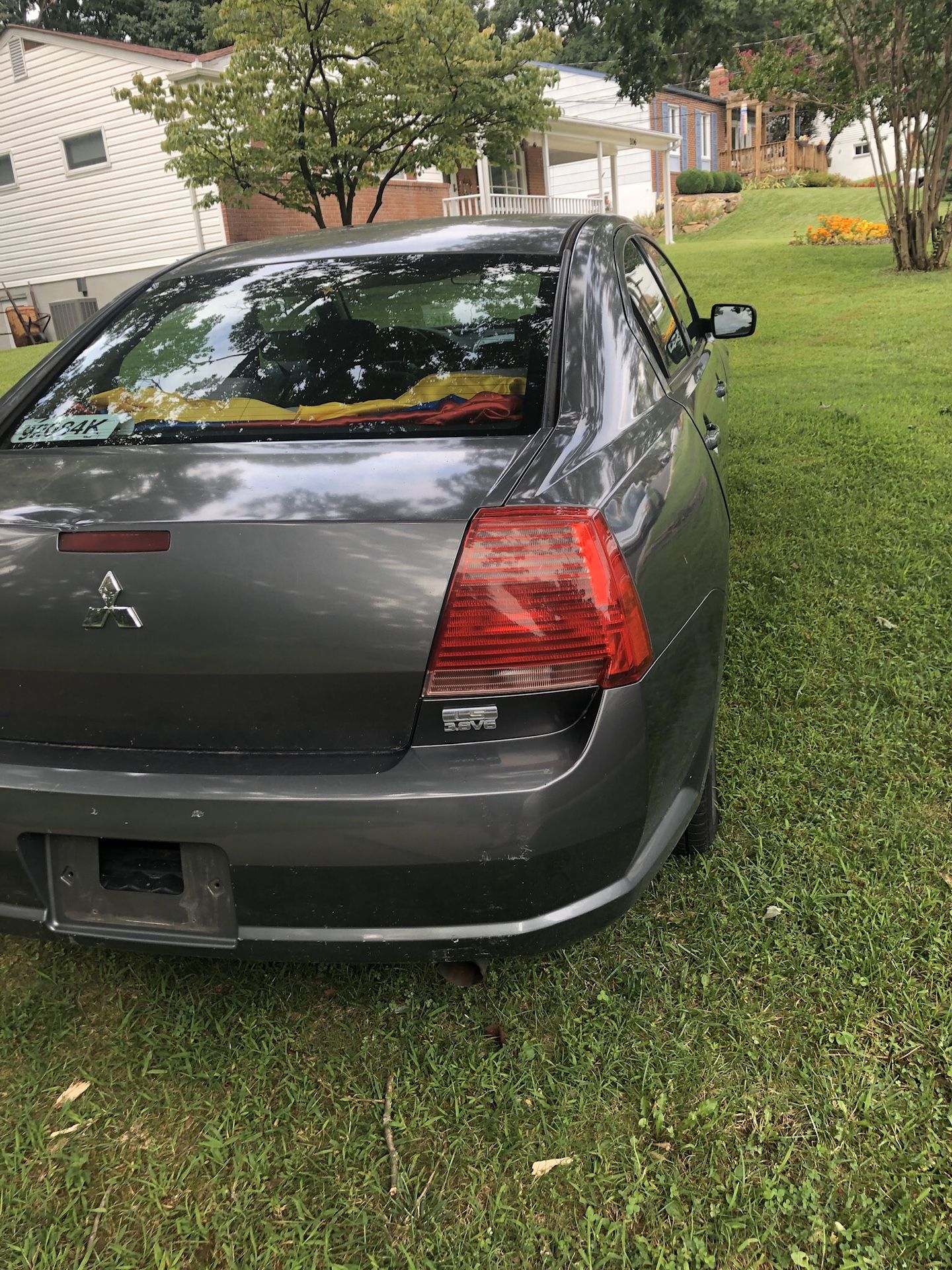 2005 Mitsubishi Galant