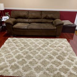 Microfiber Sofa, Loveseat and Rug!