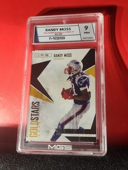 2010 Rookies and Stars Gold Stars Gold Parallel #7 Randy Moss /500 MGS  9 Mint