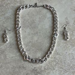 Silver Chain Necklace and Matching Earrings Costume Jewelry 