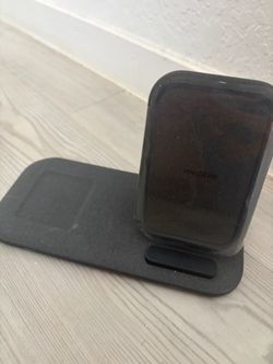 Mophie Wireless Charging Stand+