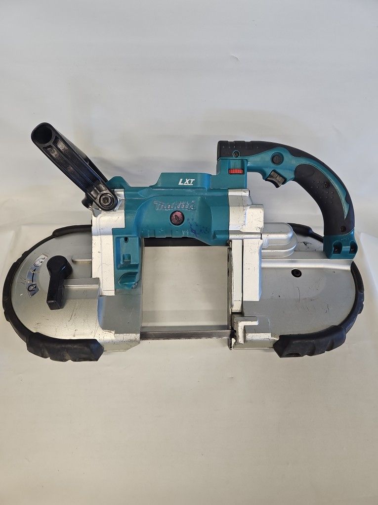 Makita 18V LXT Cordless Portable Band Saw TOOL ONLY 812661-11