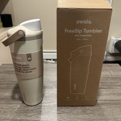 Brand New Owala FreeSip Sway 40 oz – Lightly Toasted Beige Color – Never Used! 🌾