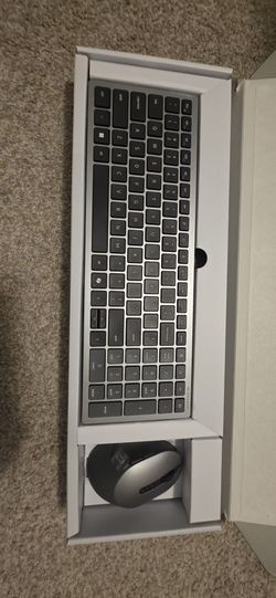 DELL BLUETOOTH  keyboard
