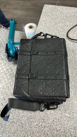 Louie Vuitton Messenger Trunk Bag