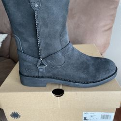UGG Aveline Ankle Boots Size 9