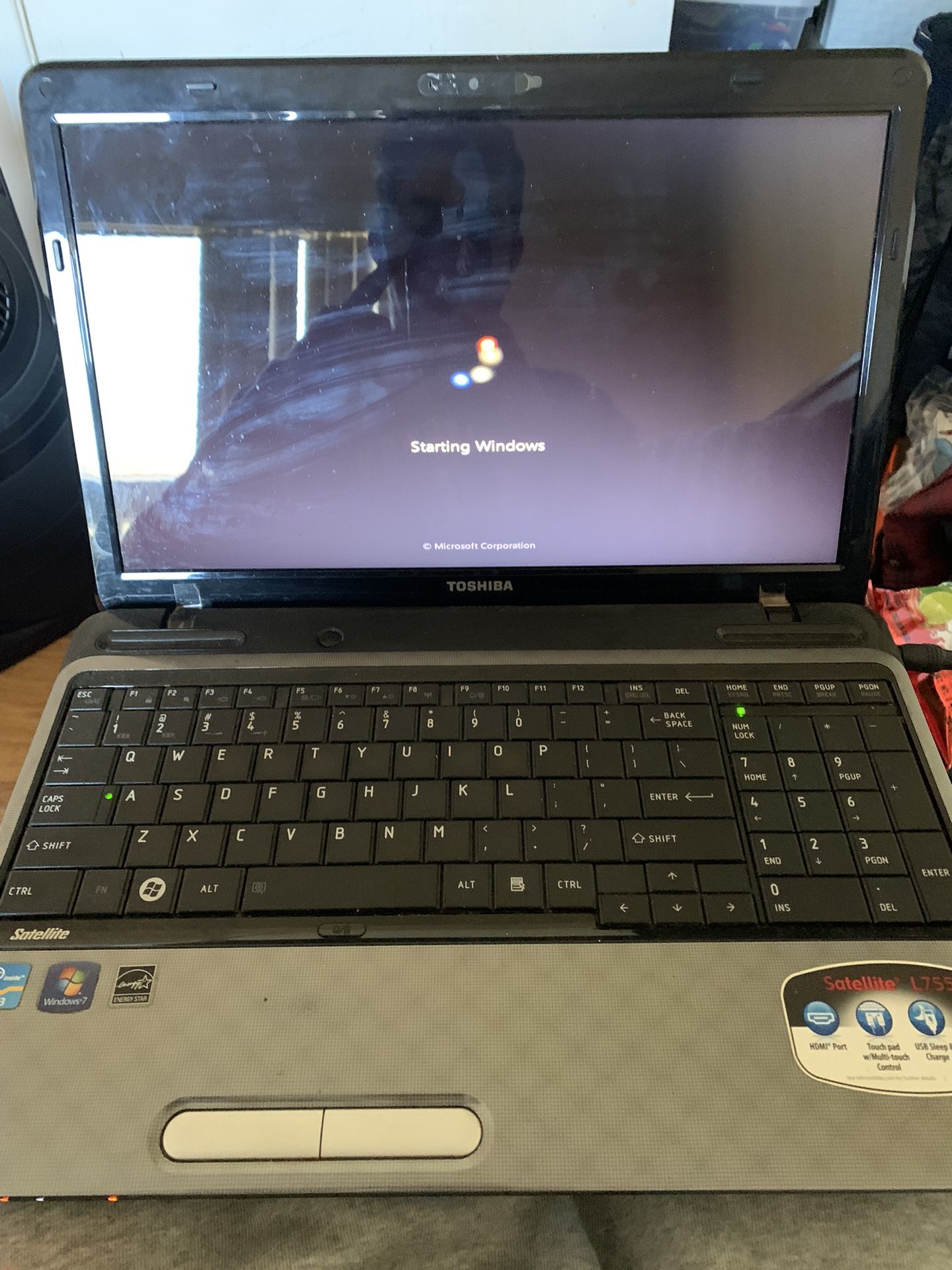 Toshiba Laptop Charger And case