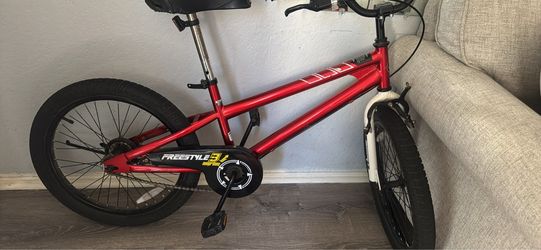 Freestyle BMX Bike Red