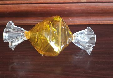 Vintage Yellow / Gold Acrylic Wrapped Candy Square Hinged 8" 