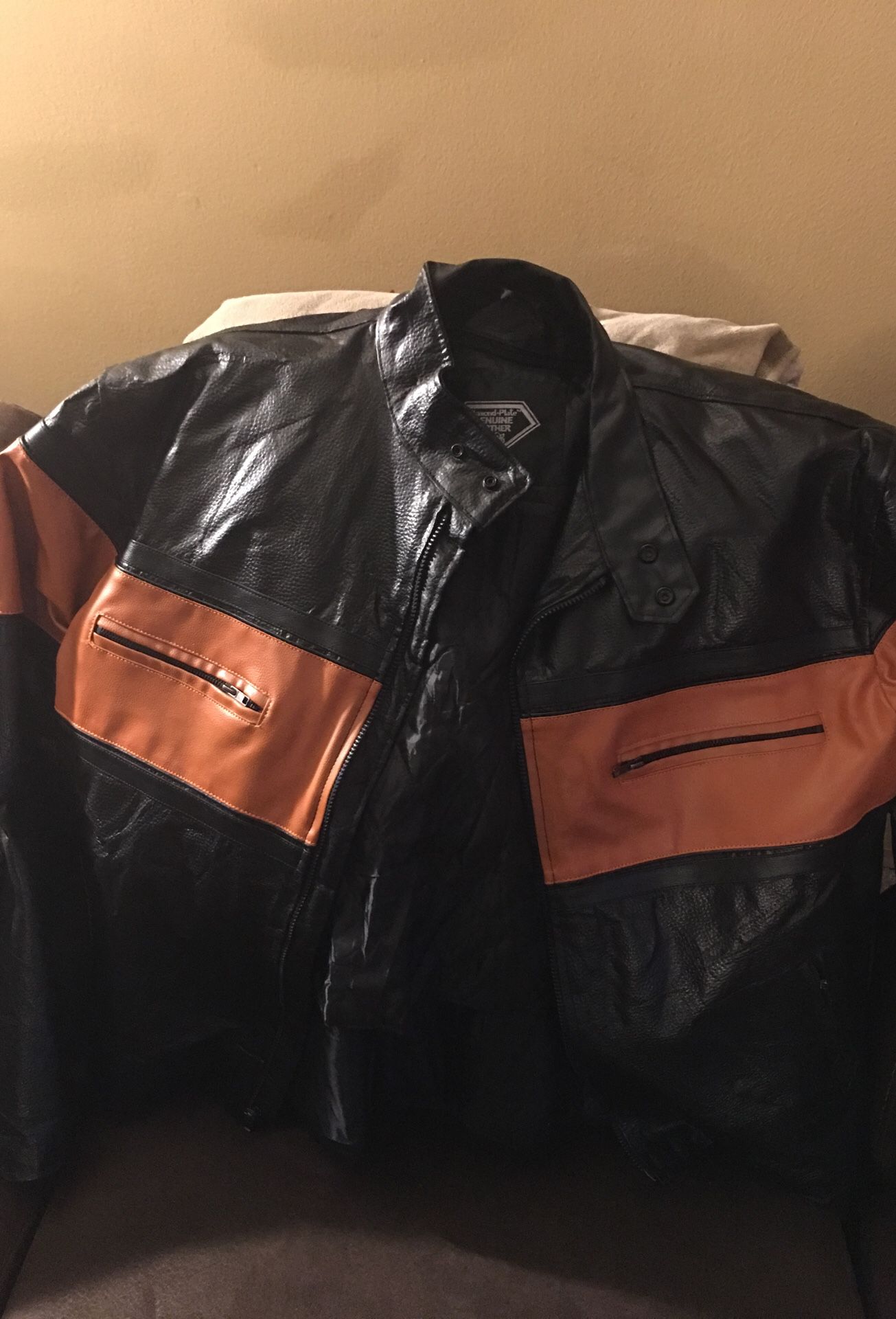 Motorcycle jacket black and orange