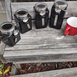 5ouo Cups And Nice Cantor Set