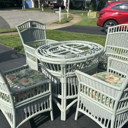 Table And Chairs Rattan Ficks Floyd 