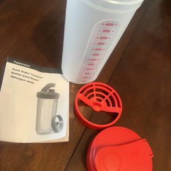 Quick Shake Container 