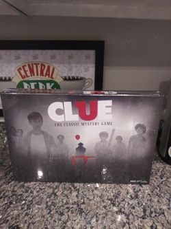 IT: CLUE classic mystery board game Rare!