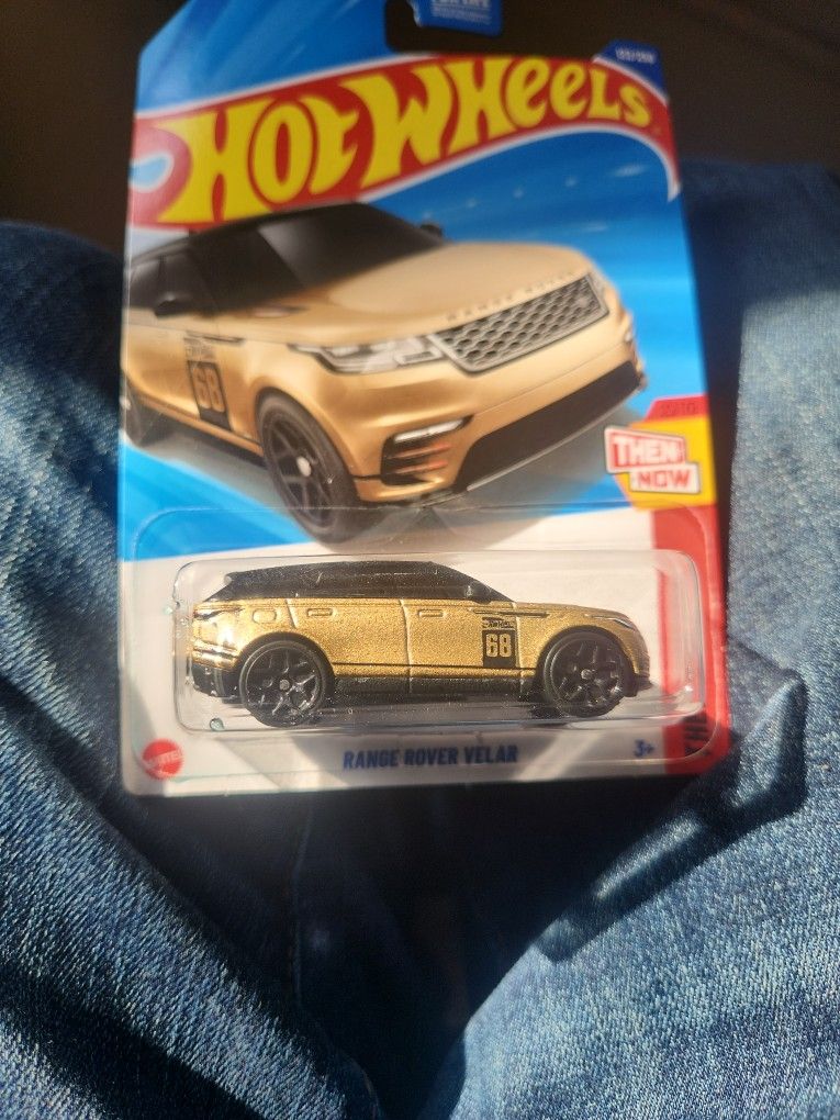 Hot Wheels RANGE ROVER VELAR