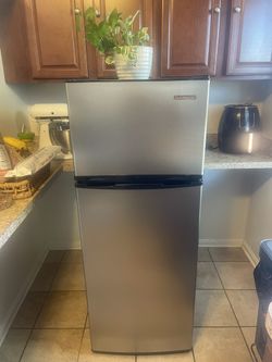 Affordable Refrigerator And Freezer