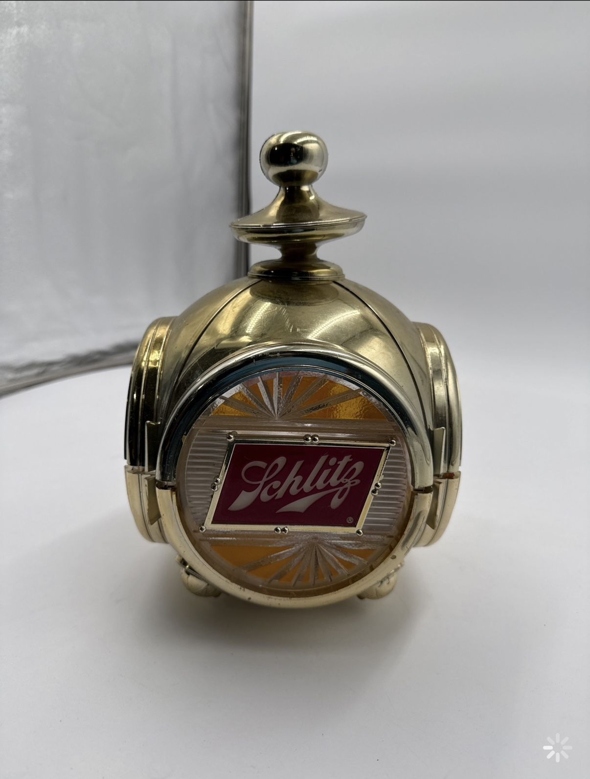 Vintage Schlitz Beer Lighted Carriage Lamp Bar Sign