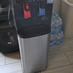 Brio Water Dispenser