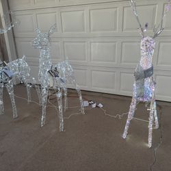 Christmas Reindeers, READ DESCRIPTION FOR PRICES!!  NEW!! 