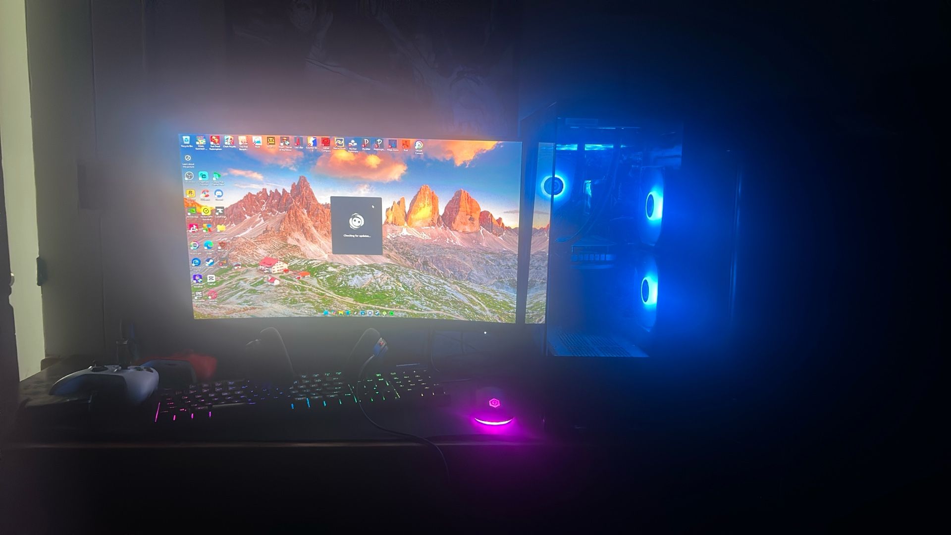 Full Gaming Set 4060 Ti Ddr5 1tb And 185 Hz Monitor With Two Xbox Controllers That Come With Mouse And Keyboard