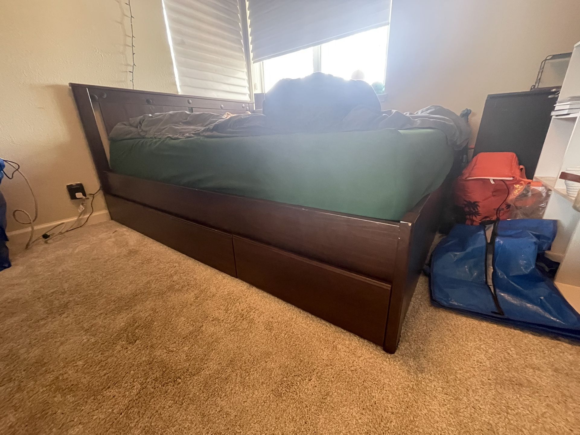 Bed & Mattress