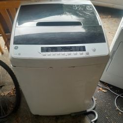 General Electric Washer and Dryer The Dryer Needs Cord