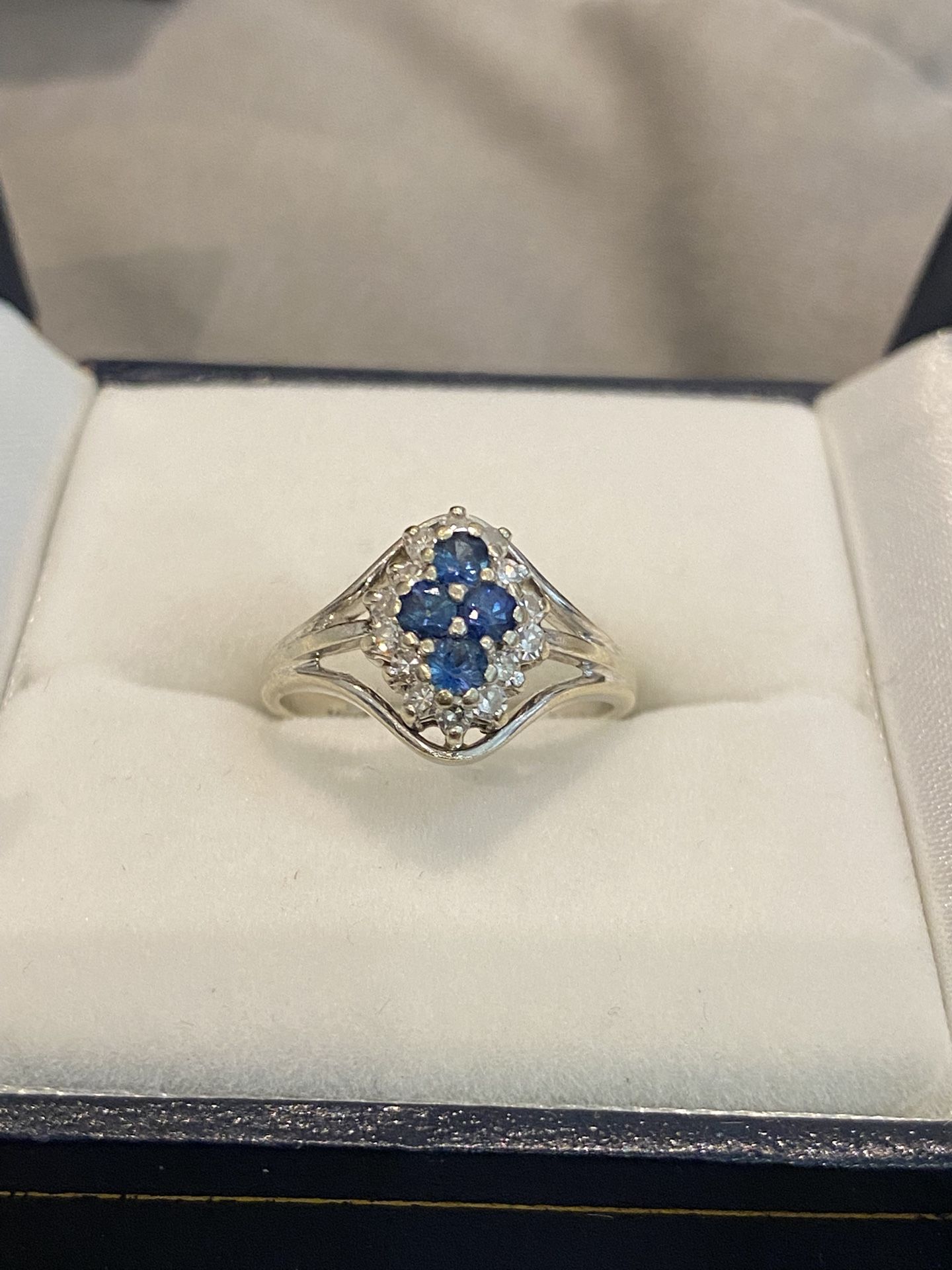14K SAPPHIRE DIAMOND RING 