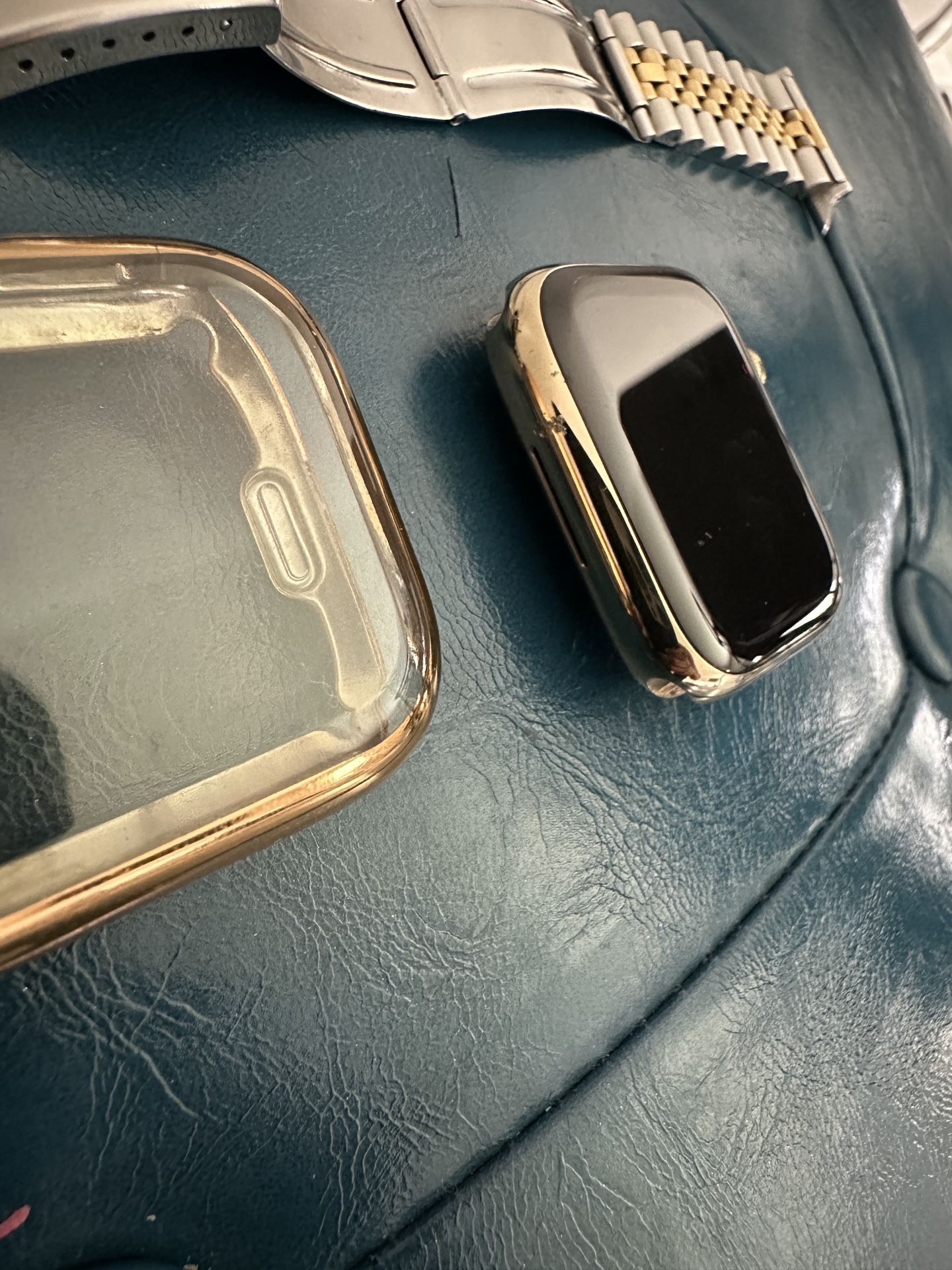 Apple Watch Series 8 Gold 45M Lte&GPs Unlocked