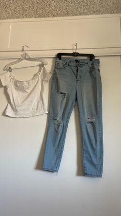 Lady’s 1X jeans “ fashion nova”