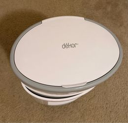 Dekor hands free diaper pail