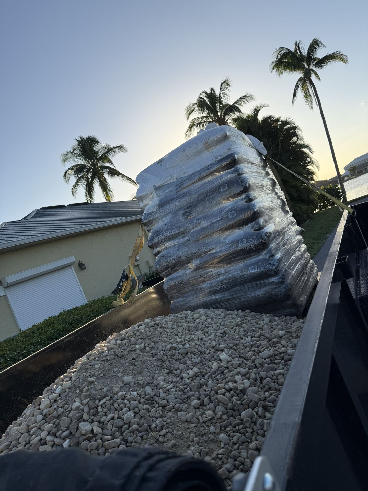 Rock Mulch Soil