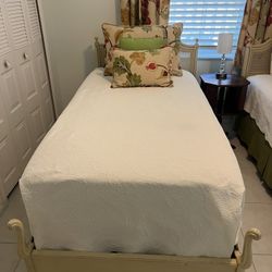 Twin Beds with Spring box/ Mattresses Included 