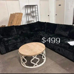 Beautiful 4-Pc Corduroy Sectional Sofa Set Brand New ‼️