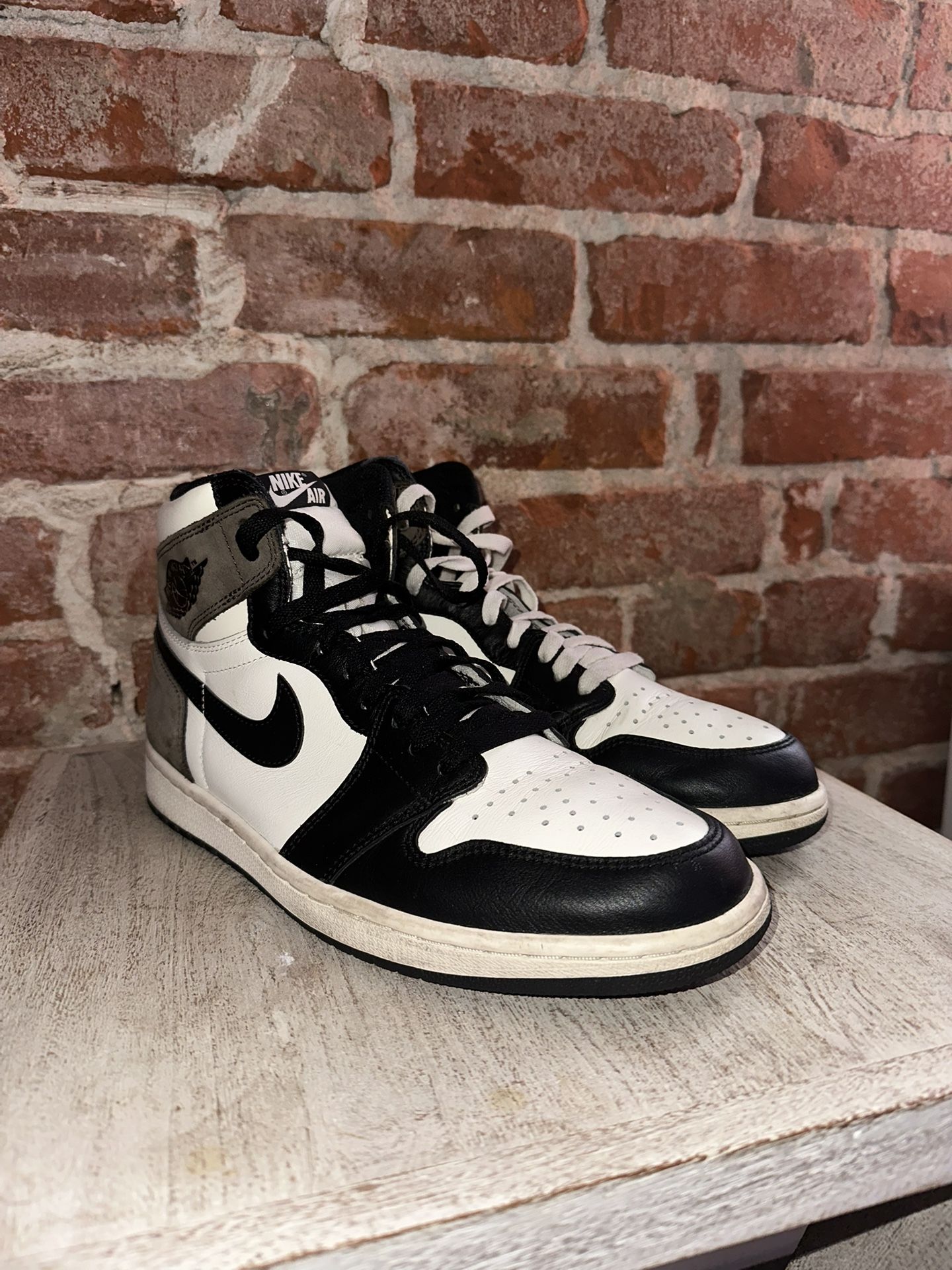 Nike Air Jordan 1 High Mocha