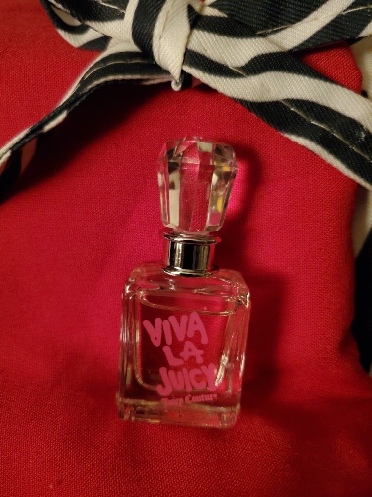 Women's Perfume (VIVA LA JUICY) by Juicy Couture