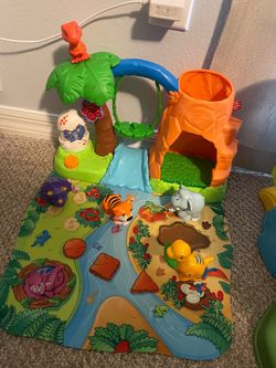 Fisher-Price Little People Dino / Animal Playset