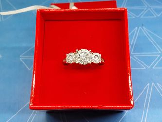 Women's Ring - Yellow Gold 14k (.585) 4.4 grams Size 7