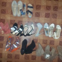 A lot of women shoes, all for $25